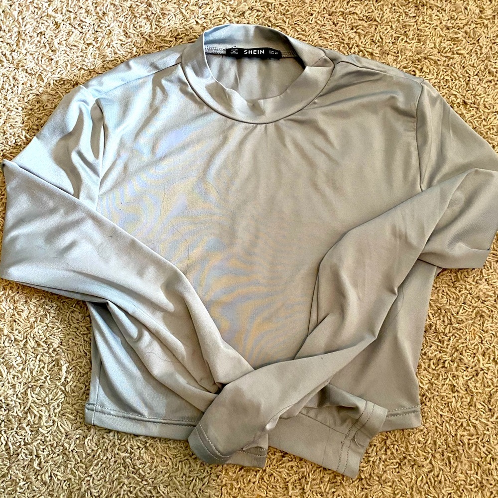 mock neck tight fitting crop top